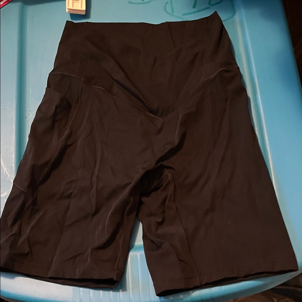 HALARA Women's Black Athletic Shorts